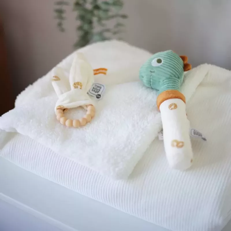 Couverture bébé bi-matière velours côtelé et sherpa - Blanc - Trois Kilos Sept