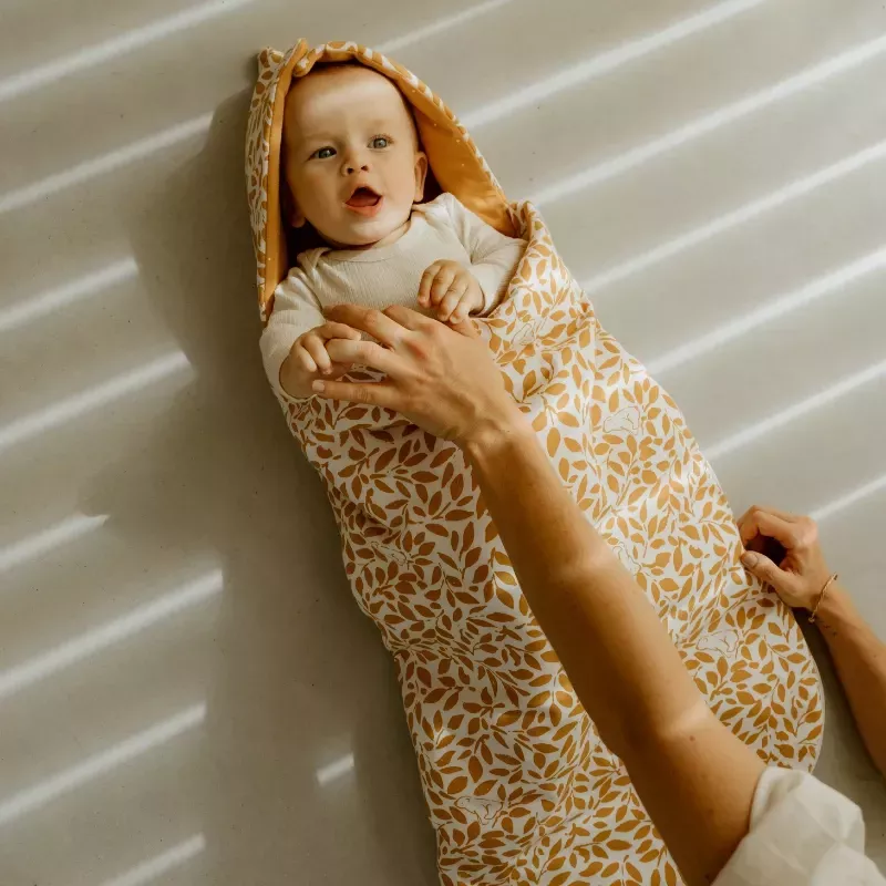 Nid d'ange réversible bébé 4 saisons - Ourson - Les Petites Billes